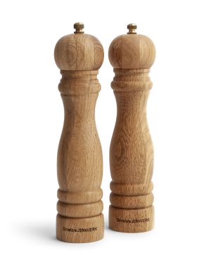 Salt and pepper mill set